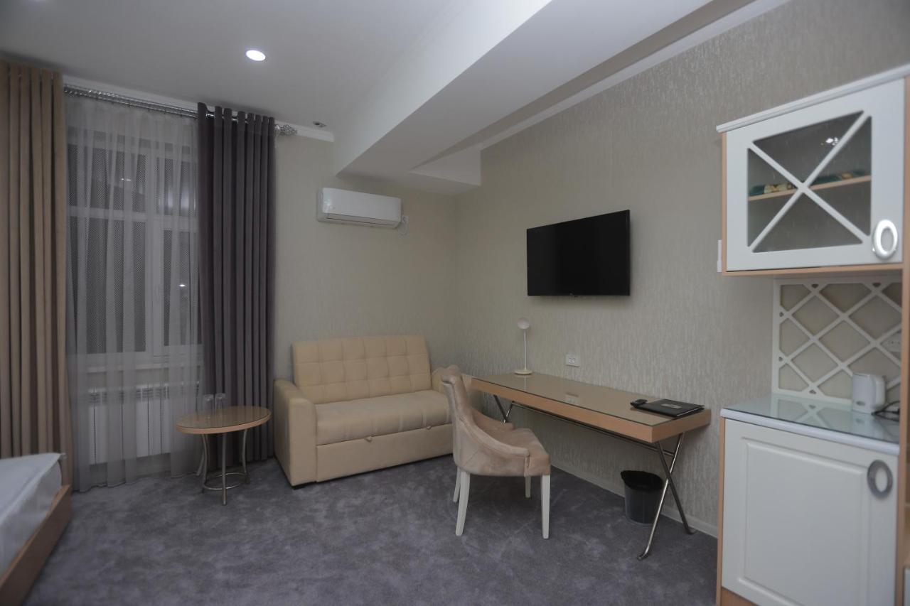 Reikartz Amirun Tashkent Hotel Exterior photo